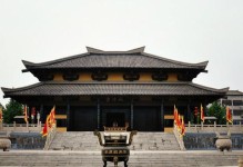 秋山刘邦出装攻略（打造强大的战斗机器，掌握关键出装策略）