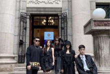 小时代T台攻略（探索年轻时尚潮流，尽显个性魅力）